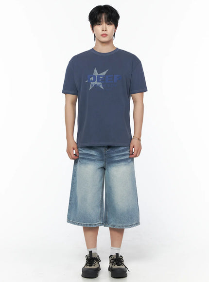 Men's Graphic Star T-Shirt IU523 Blue full-body front shot on male model standing upright, arms at sides, paired with wide-leg denim shorts