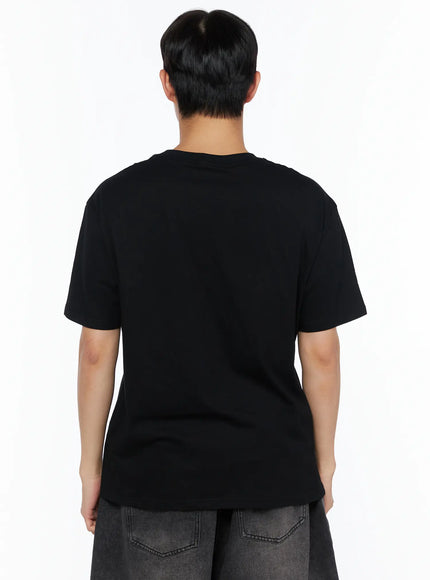 Men's Graphic Tee IL514 Black back shot on male model showing plain clean cotton back and round neckline with relaxed fit