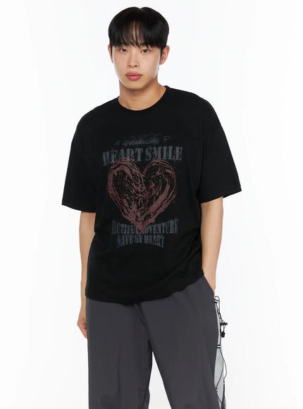 Men's Heart Graphic Tee IL514 in Black, size M/L