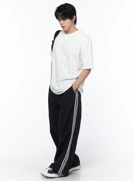 Men's Oversized Studded Tee IL502 in White, size M/L
