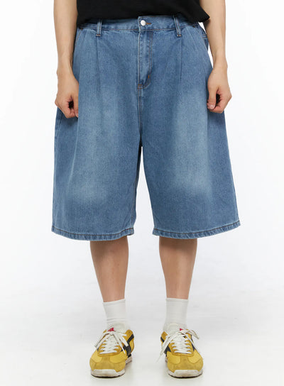 LEWKIN Men's Pintuck Jorts IL510 Blue front view on model wearing black tee and yellow sneakers, wide-leg washed denim shorts