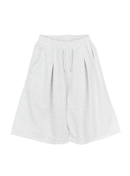 Men's Pintuck Wide Jorts IL510 in Light gray, size M/L