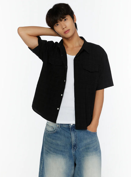 Men's Plaid Button-Up Shirt IL513 in Black, size M/L