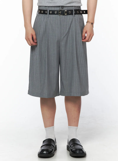 LEWKIN Men's Striped Shorts & Belt Set (Gray) IL502 Gray M/L front crop shot on model wearing black grommet belt, wide-leg pinstripe shorts with pleats, white socks and black loafers
