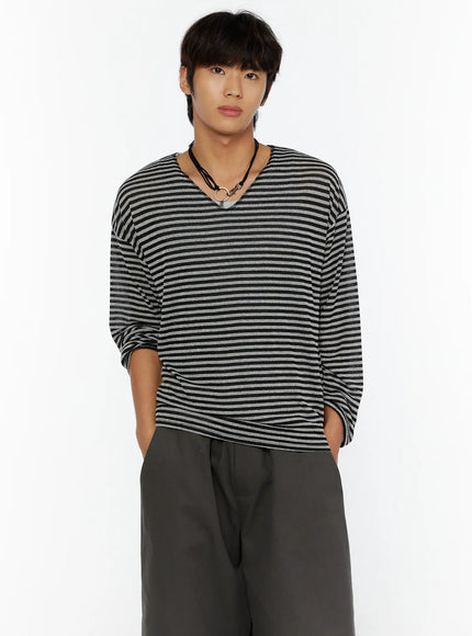 Men's Striped V-Neck Long Sleeve Tee IL515 in Black, size S/M