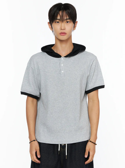Men's Waffle Knit Hooded Henley Tee IL515 in Gray, size S/M