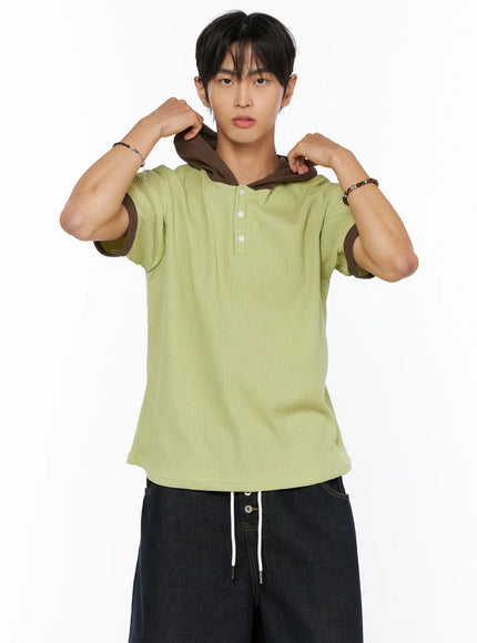 Men's Waffle Knit Hooded Henley Tee IL515 in Light green, size S/M