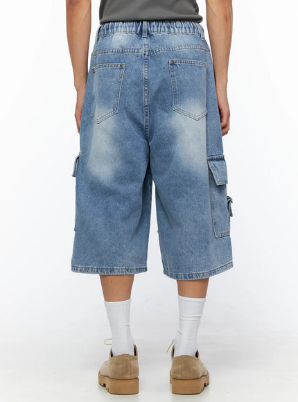 Men's Washed Cargo Jorts IL515 Light blue back view on model showing dual back pockets elastic waistband side cargo pockets and faded wash