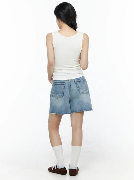 Minimalist Slim-Fit Tank Top IU525 White back view on model standing straight, showing clean back straps, fitted ribbed silhouette and scoop back neckline