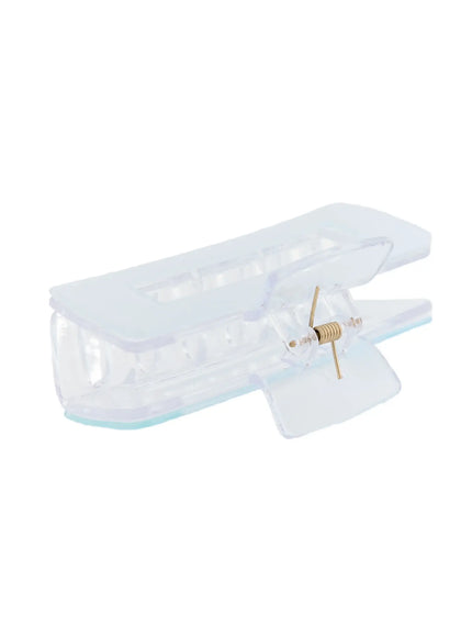 Mint Square Hair Pin IL514 clear close-up detail of open clip jaw and gold spring hinge from low angle on white background