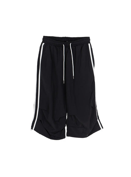 Nylon Track Bermuda Pants CU523 in Black, size S/M