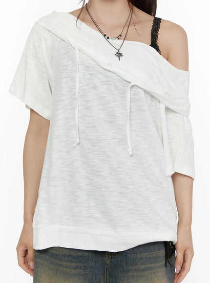 Off-Shoulder Hooded Tee CL508 White close-up front detail shot on model, folded hood off-shoulder, drawstring ties and slub-knit texture visible