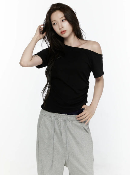 Off-Shoulder T-Shirt IL522 in Black, size S/M