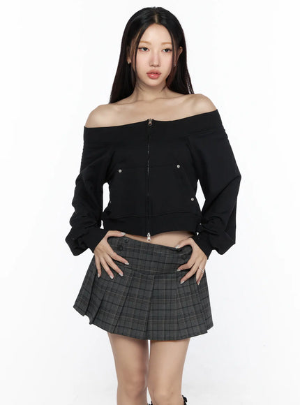 Off-Shoulder Zip-Up Cardigan CL527 in Black, size S/M