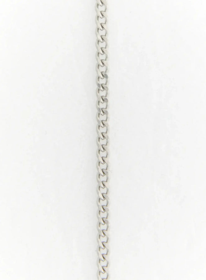 Opal Crystal Necklace IL517 silver close-up detail of slim curb chain links on white background