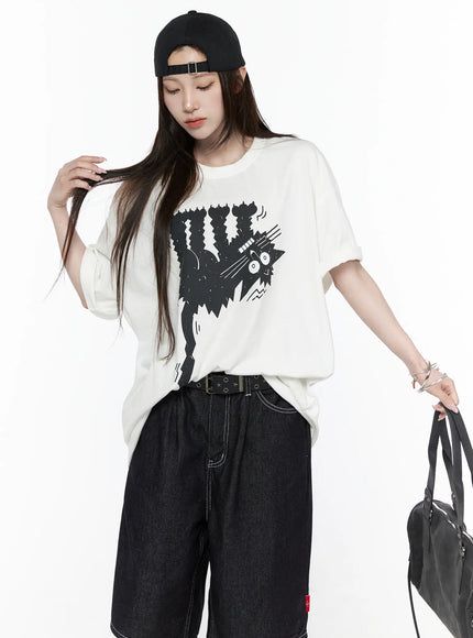 Oversized Kitty Graphic T-Shirt IL516 in White, size M/L