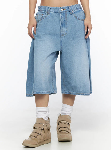 Pleated Denim Jorts CL528 in Blue, size S