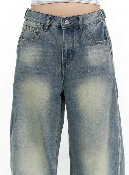 Rey Vintage Washed Wide Leg Jeans CL524 Blue close-up front waist detail, sun-faded yellow-green wash, single button closure, front pockets, denim texture