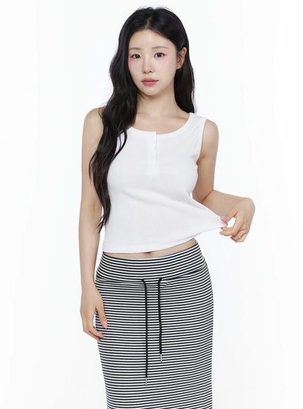 Ribbed Button Tank Top IU525 in White, size S/M