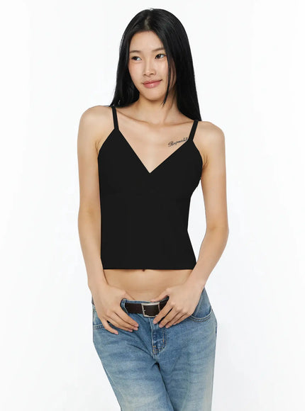 Ribbed Sleeveless Top IL509 in Black, size S/M