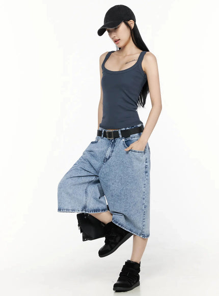 Ribbed Slim Tank Top IL516 blue-grey full-body front model shot standing with one leg raised styled with wide-leg light wash denim and black cap