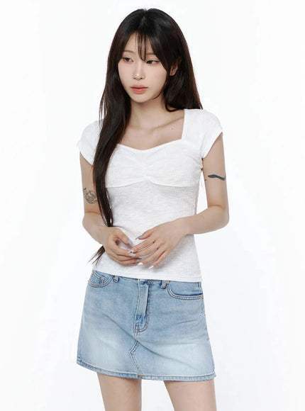 Ribbed Square Neck Knit Top IL502 in White, size S/M
