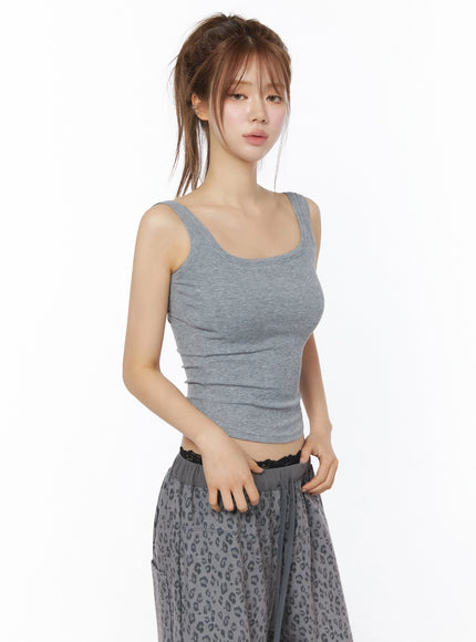 Ribbed Square Neck Padded Tank Top IU525 in Gray, size One Size