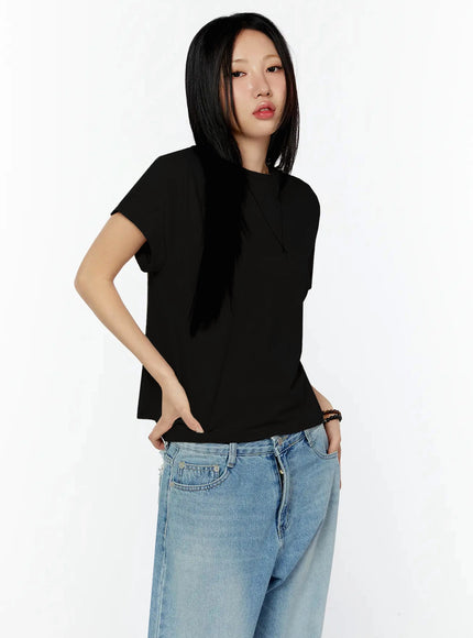 Rolled Cuff Loose Tee IU524 in Black, size S/M