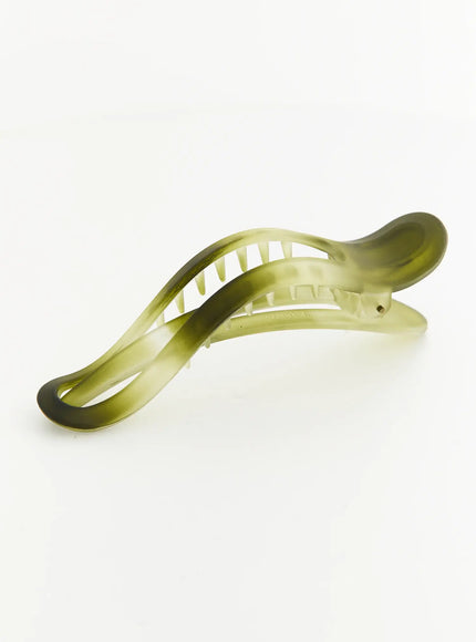 Ruby Hair Clip IL503 olive green angled view showcasing open wave silhouette, dual-curl ends, and matte resin texture