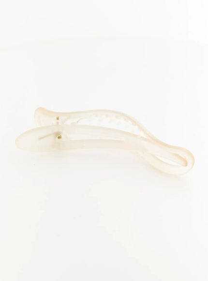 Ruby Hair Clip IL503 ivory white detail shot of underside showing gold screw pivot hardware and curved pearlescent body