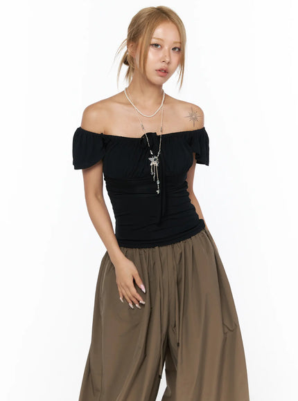 Ruched Off-Shoulder Bow Detail Top CU524 in Black, size S/M