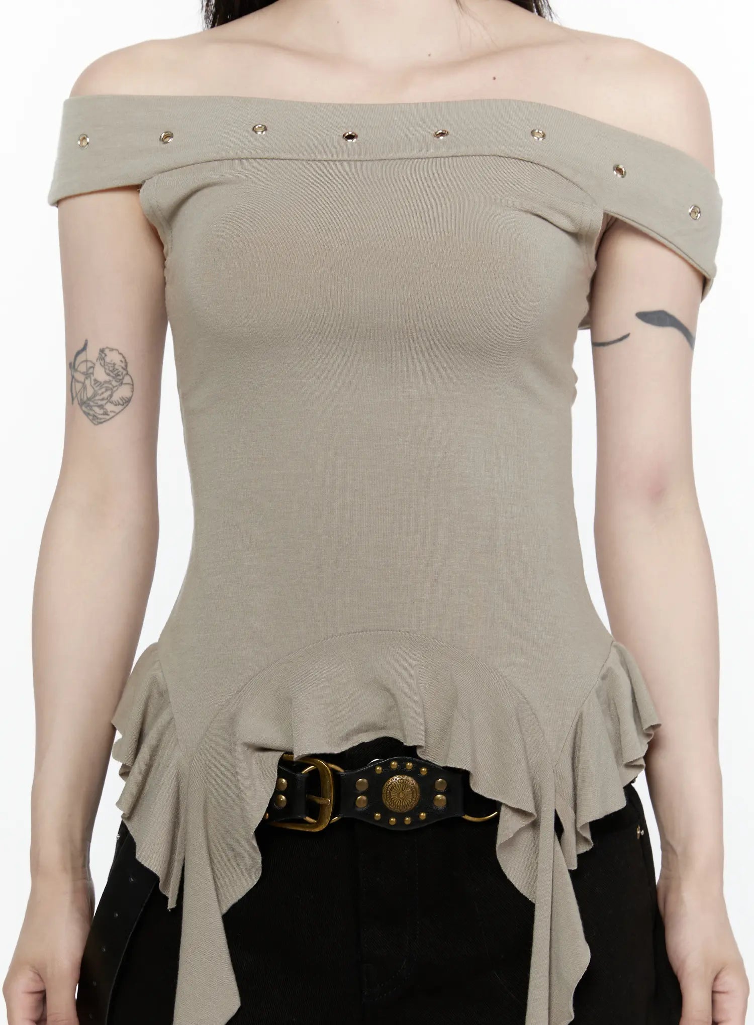Ruffle Off-Shoulder Top IL521 Dark green close-up front torso shot highlighting gold eyelet neckline band ribbed stretch fabric ruffle hem with ribbon ties