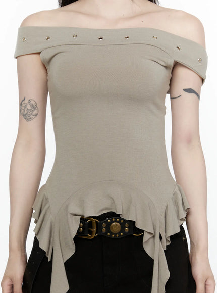 Ruffle Off-Shoulder Top IL521 Dark green close-up front torso shot highlighting gold eyelet neckline band ribbed stretch fabric ruffle hem with ribbon ties
