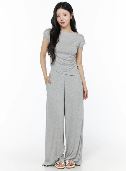 Shirred Boat Neck Tee and Sweatpants Set IU525 in Gray, size S/M