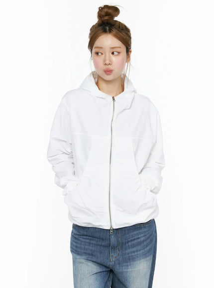 Shirred Hooded Windbreaker CU523 in White, size S/M