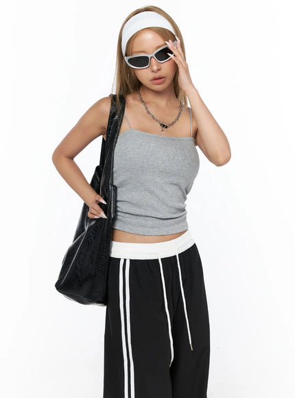 Shirred Padded Tank Top CU523 Gray front model shot half-body with black tote bag sunglasses headband sporty styling ribbed crop cami