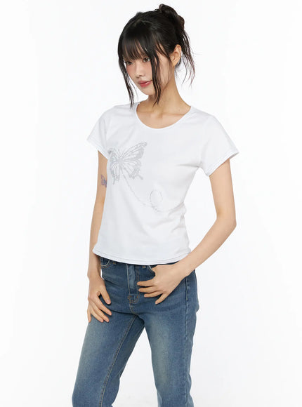 Short Sleeve Graphic Tee CU530 in White, size S/M