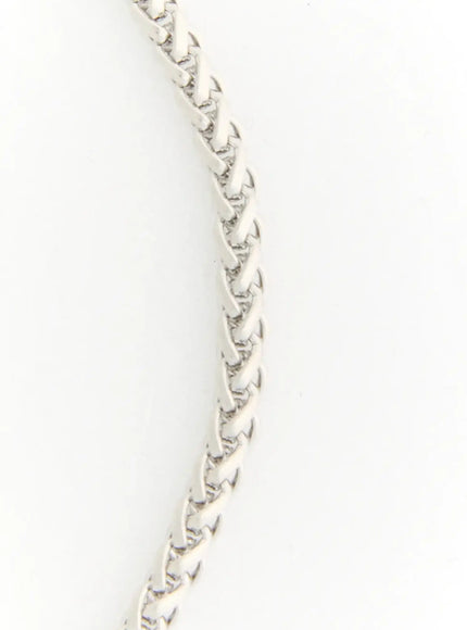 LEWKIN Skye Star Cut Bracelet IL522 silver close-up detail of flat wheat chain texture showing interlocked curb links on white background