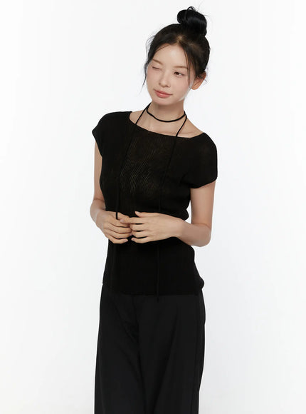 Slim Fit Boat Neck Knit Top CL520 in Black, size S/M
