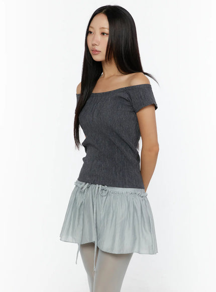 Slim Fit Off-Shoulder Tee CU526 Dark gray side model shot showing fitted ribbed knit body and off-shoulder neckline, no accessories
