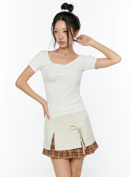 Slim Off-Shoulder Top CU526 in White, size S/M