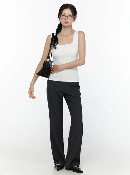 Square Neck Padded Ribbed Tank Top CL520 White full-body front model wearing black wide-leg trousers black shoulder bag pointed flats