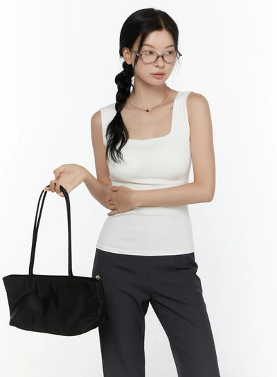 LEWKIN Square Neck Padded Ribbed Tank Top CL520 White S/M front shot model half-body holding black tote bag slim ribbed fit square neckline