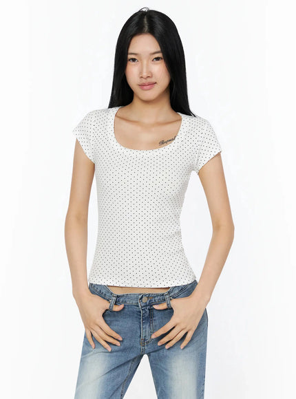 Square Neck Polka Dot Slim Tee IL509 in White, size S/M