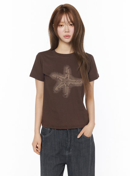 Star Graphic Tee IU525 in Brown, size S/M