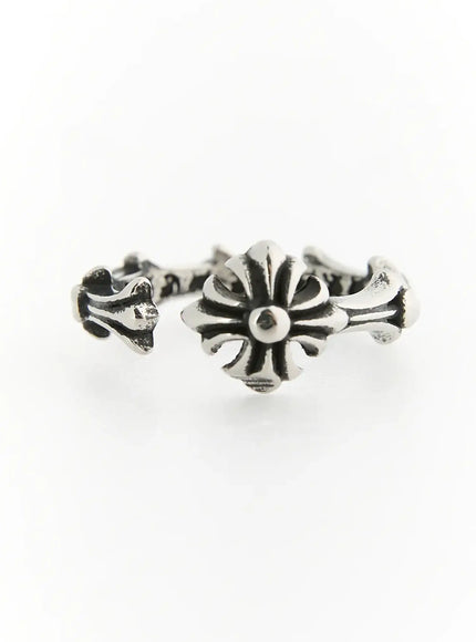 LEWKIN Stella Linked Cross Ring IL517 silver front view showing open-band design with fleur-de-lis cross centerpiece and oxidized Gothic detailing