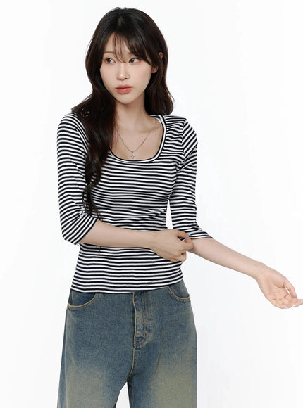 Striped 3/4 Long Sleeve Top IL506 in Black, size S/M