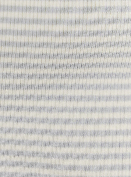 Striped Capri Pants CL508 Black close-up fabric texture of ribbed knit waistband in light grey and off-white fine stripe weave
