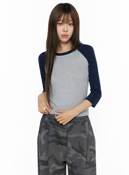 Two-Tone Long Sleeve Top IL523 in Gray, size S/M