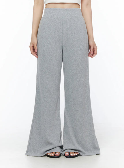 Two-Way Top & Sweatpants Set IU525 Gray front waist-down shot on model showing wide-leg high-waist ribbed sweatpants pooling at hem
